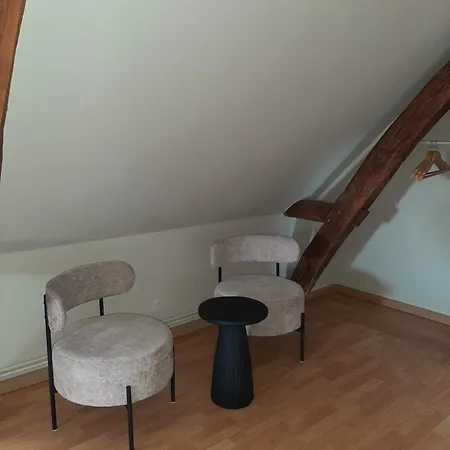 Au Pied Du Lavoir Germaine Bed & Breakfast