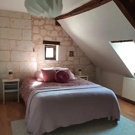 Au Pied Du Lavoir Germaine Grezille