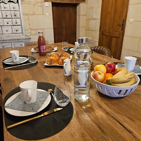 Au Pied Du Lavoir Germaine Grezille