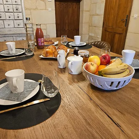 Au Pied Du Lavoir Germaine Grezille